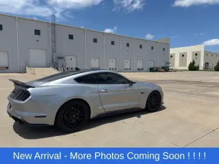 Ford Mustang 2021 GT Premium 2dr Fastback