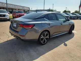 Nissan Sentra 2023 SR 4dr Sedan