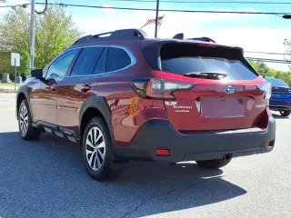 Subaru Outback 2023 AWD Premium 4dr Crossover