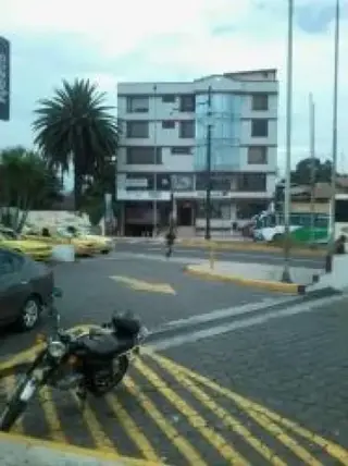 SE VENDE OFICINA/LOCAL