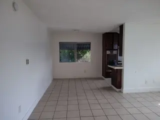 APT DE 1 REC EN N. HOLLYWOOD