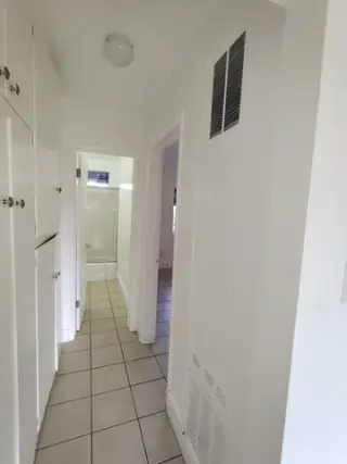 APT DE 1 REC EN N. HOLLYWOOD
