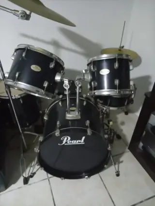Batería Pearl usada