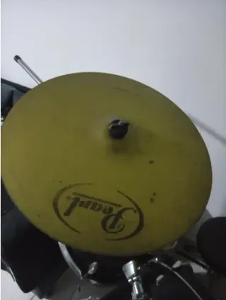 Batería Pearl usada