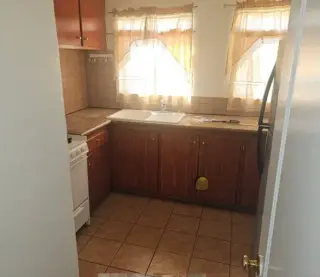 ESTUDIO EN L.A. EN RENTA