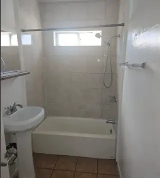 ESTUDIO EN L.A. EN RENTA