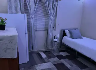 RENTO HABITACION EN LA HABRA