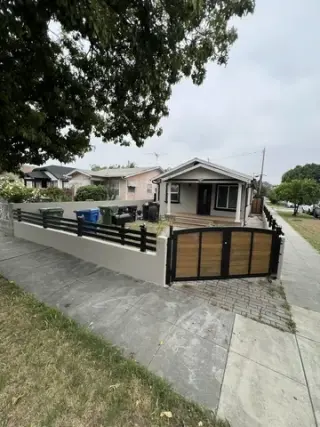LOS ANGELES