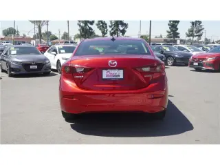 2018  Mazda3 4-Door Sport