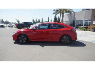 2017 Honda Civic Hatchback EX