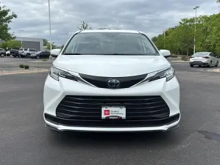 Gold Certified 2022 Toyota Sienna LE