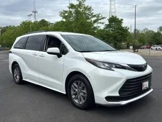 Gold Certified 2022 Toyota Sienna LE