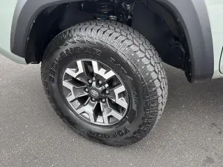 2023 Toyota Tacoma TRD Off-Road