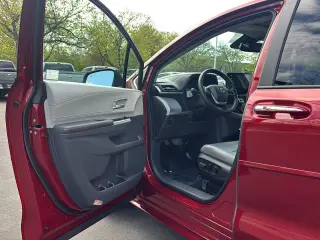 Gold Certified 2023 Toyota Sienna XLE
