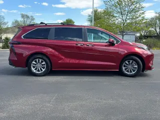 Gold Certified 2023 Toyota Sienna XLE