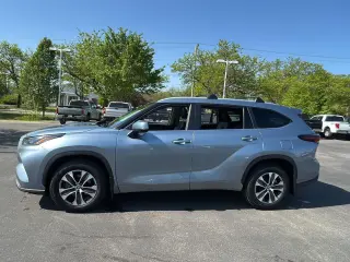 Gold Certified 2024 Toyota Highlander XLE