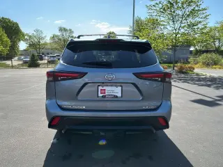 Gold Certified 2024 Toyota Highlander XLE