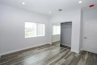 2 bedroom Apt in James M Wood