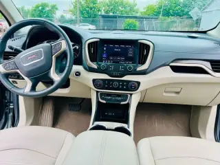 2023 GMC Terrain Denali AWD