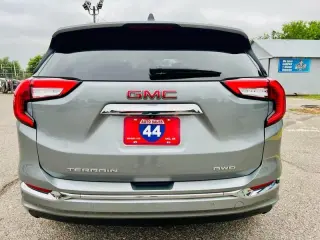 2023 GMC Terrain Denali AWD
