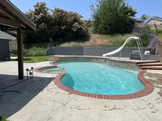 Yaqua Pool Services