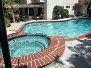 Yaqua Pool Services