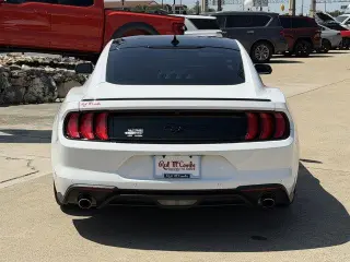 Ford Mustang 2021 EcoBoost 2dr Fastback