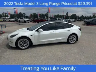Tesla Model 3 2022 AWD Long Range 4dr Sedan