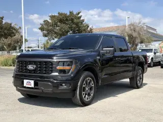 Ford F-150 2024 4x2 STX 4dr SuperCrew 5.5 ft. SB