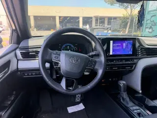 Toyota Camry 2025 LE 4dr Sedan