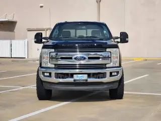 Ford F-250 Super Duty 2017 4x4 King Ranch 4dr Crew Cab 6.8 ft. SB Pickup