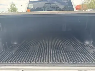 Ford F-150 2023 4x4 XL 4dr SuperCrew 5.5 ft. SB