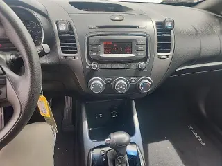 Kia Forte 2017 LX 4dr Sedan 6A