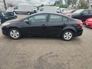 Kia Forte 2017 LX 4dr Sedan 6A