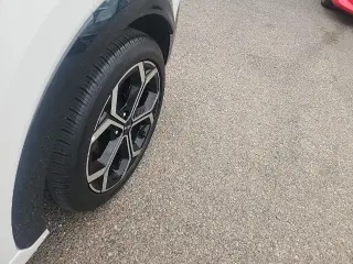 Kia Niro 2023 EX 4dr Crossover