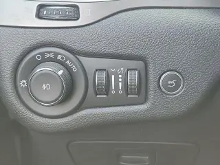 Jeep Cherokee 2019 4x4 Altitude 4dr SUV
