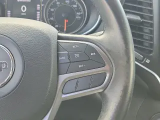 Jeep Cherokee 2019 4x4 Altitude 4dr SUV