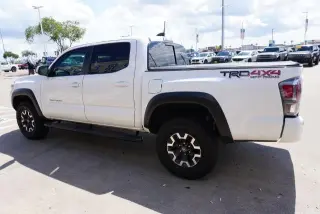 Toyota Tacoma 2023 4x4 TRD Sport 4dr Double Cab 5.0 ft SB 6M