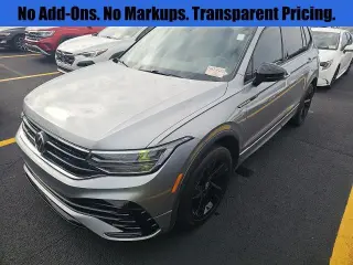 Volkswagen Tiguan 2023 SE R-Line Black 4dr SUV