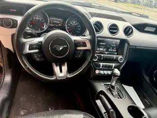 Ford Mustang 2015 GT Premium 2dr Convertible
