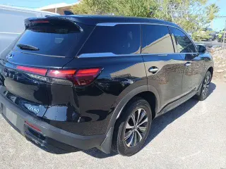 INFINITI QX60 2024 Pure 4dr SUV