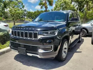 Jeep Wagoneer 2022 4x4 Series II Carbide 4dr SUV