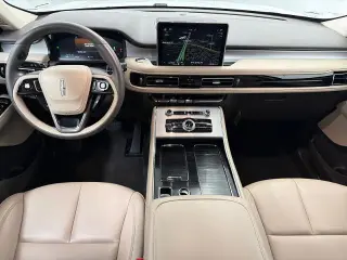 Lincoln Aviator 2022 AWD Standard 4dr SUV