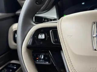 Lincoln Aviator 2022 AWD Standard 4dr SUV