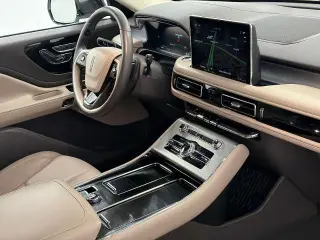 Lincoln Aviator 2022 AWD Standard 4dr SUV