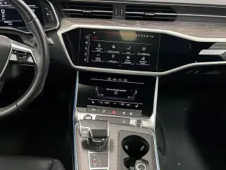 Audi A6 2024 AWD quattro Premium Plus 45 TFSI 4dr Sedan