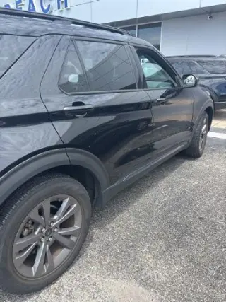 Ford Explorer 2023 XLT 4dr SUV
