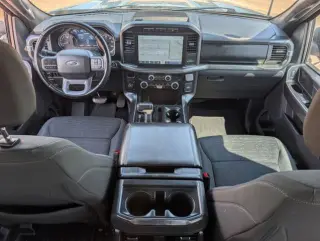 Ford F-150 2023 4x4 XL 4dr SuperCrew 5.5 ft. SB