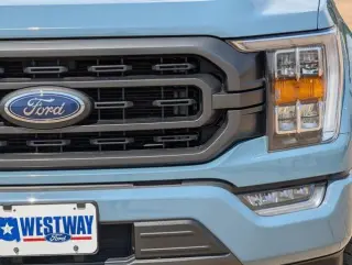 Ford F-150 2023 4x4 XL 4dr SuperCrew 5.5 ft. SB