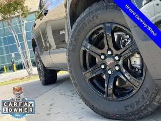 GMC Acadia 2023 4x4 AT4 4dr SUV